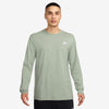 Men's Nike Sportswear Club Long Sleeve T-Shirt - 370 - JADE