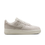 Women's Nike Air Force 1 '07 SE - 100 - WHITE/BLACK