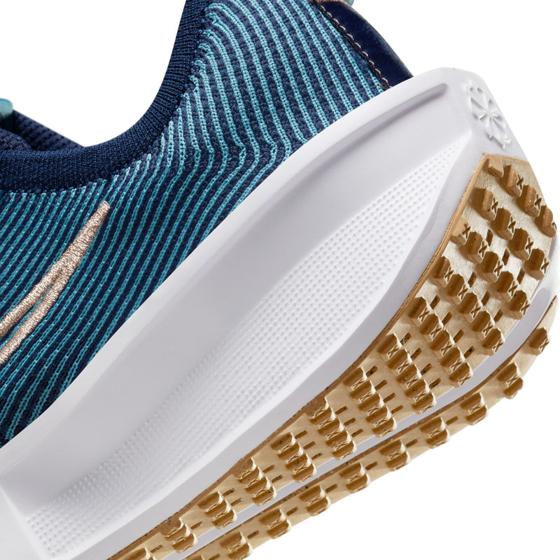 Women's Nike Interact Run   - 402CNAVY