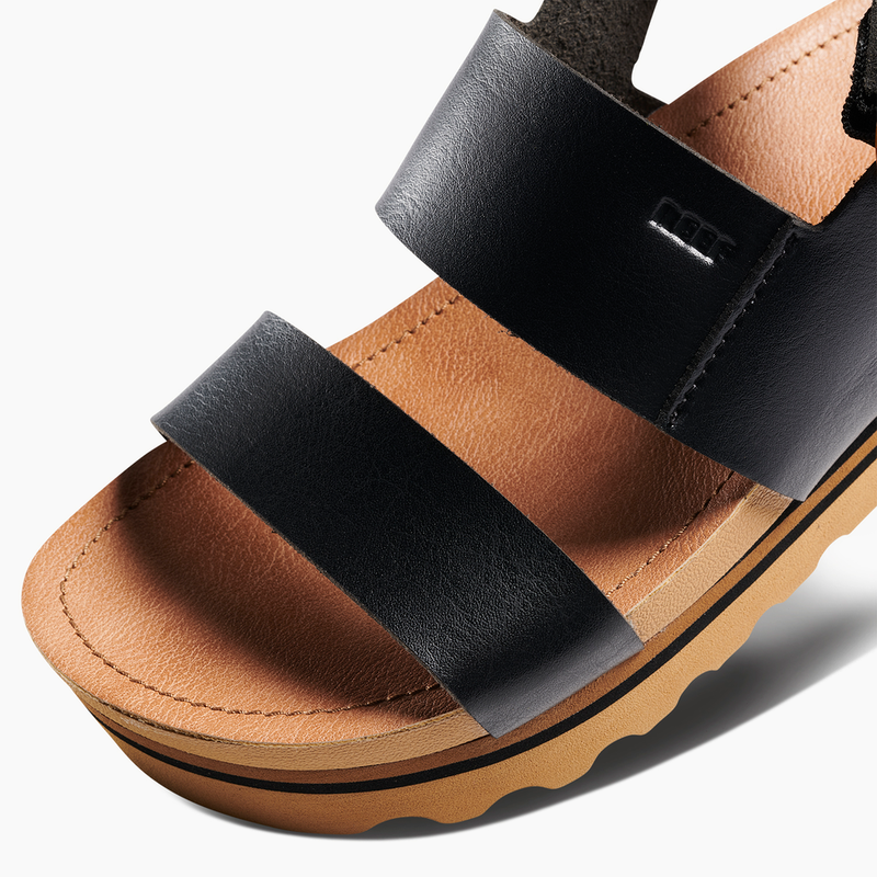 Women's Reef Vista Hi Buckle Sandal - BLKTAN